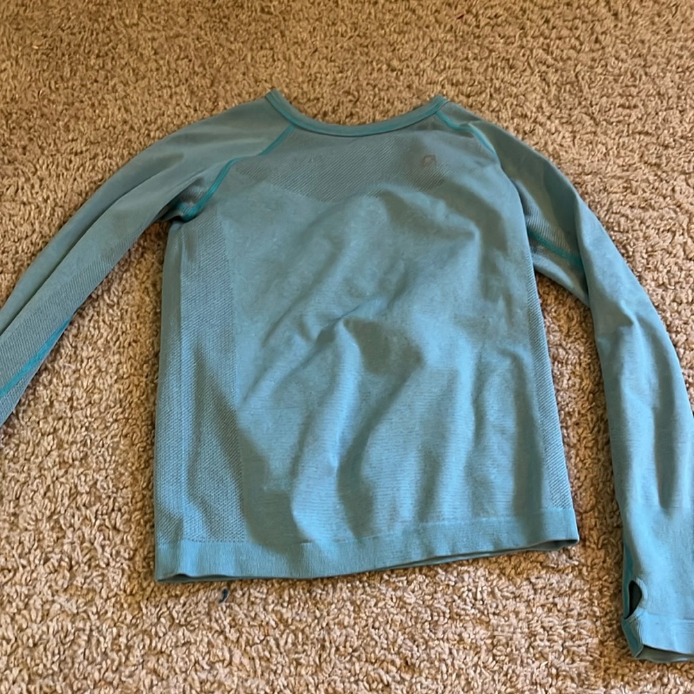 Long sleeve athletic shirt!